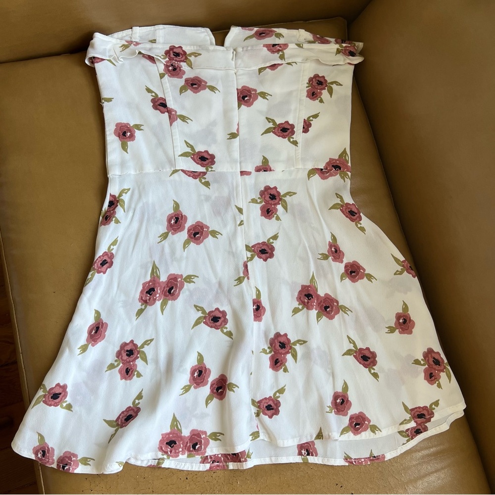 Vintage Strapless Bustier Fit and Flare white mini dress with florals xsmall 0 - Picture 1 of 4